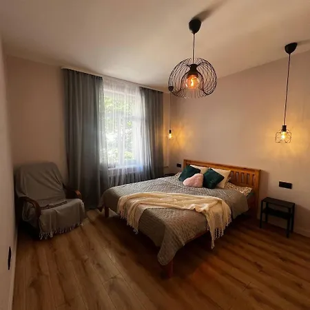 Charming In Heart Of Апартаменты *