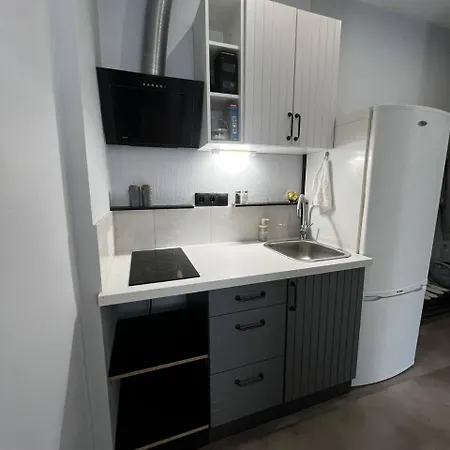 Apartment Charming In Heart Of